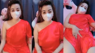 Aufa Handuk Merah Binal Cakep