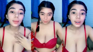 Belahan Dada Ica Beha Merah Mango Live » AVTub