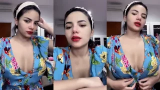 D1n4r C4ndy No Bra Sexy Cantik Sekali