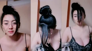 Emiko Remas Buah Dada