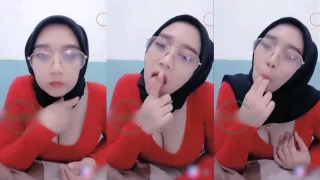 Kiki Hijab Sange Belajar Nyepong dulu