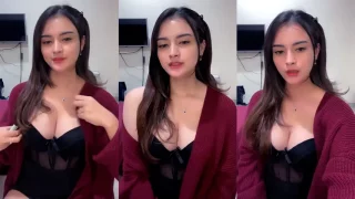 Malming Ngobrol Goyang Manjah Sama Kakak Cantik Mulus