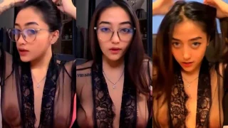 Toket Camilla Seksi Abis