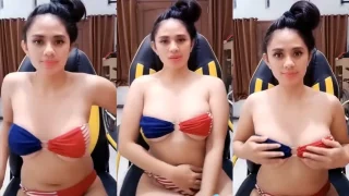 Toketnya Tante Kimaya Ngintip aww