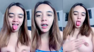 Video Host Mango Live Bar-bar Show Toket Uting