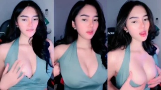 Mawar Jadi Host Idola Baru Pacsol Sexy Menawan Sekali